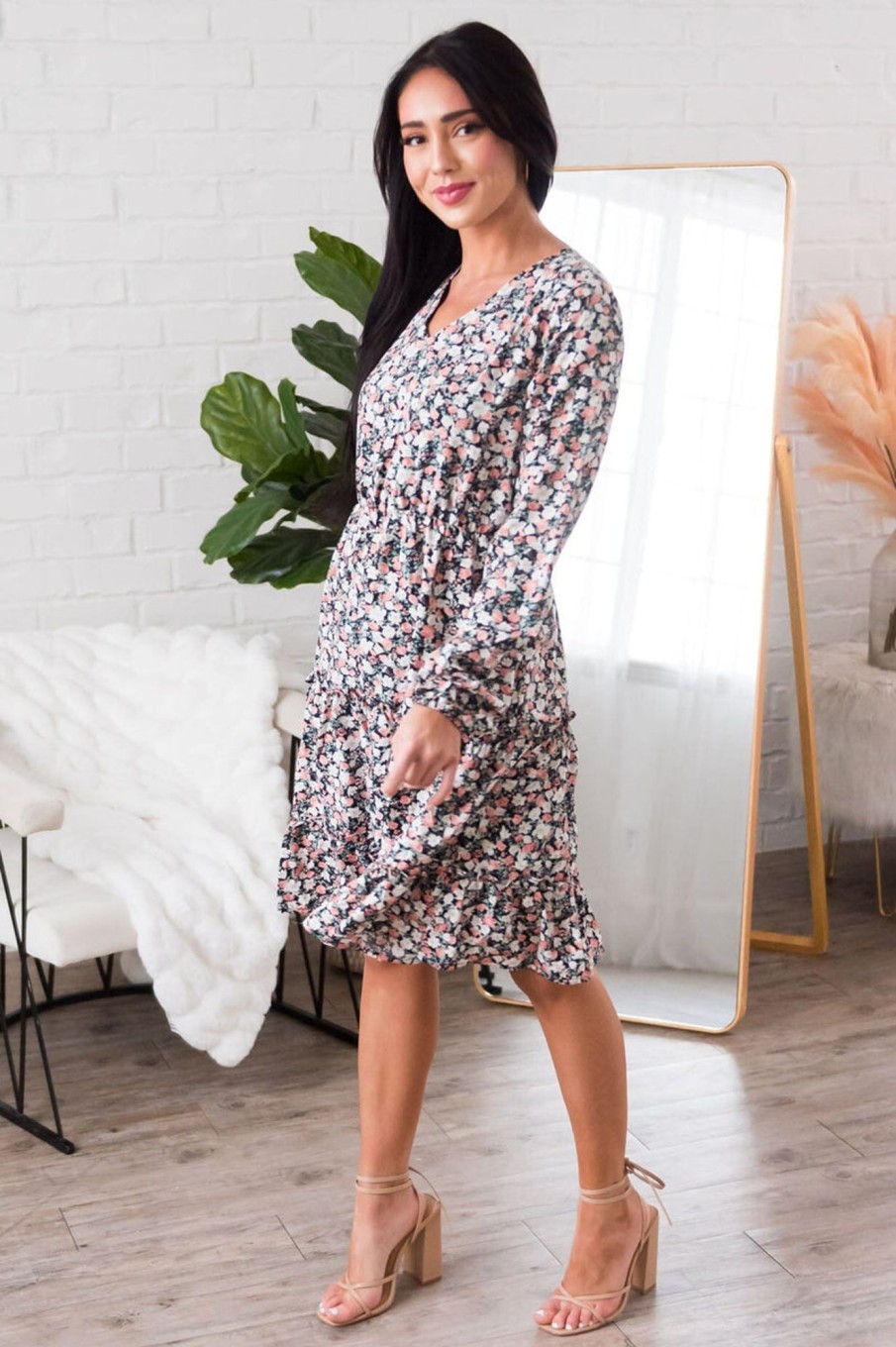 Dresses NeeSee's Dresses | The Chance Black/Ivory/Mauve Floral