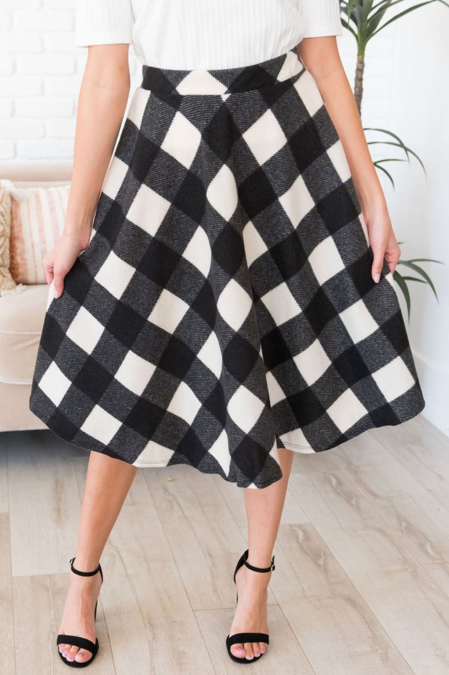 Skirts NeeSee's Dresses | Twirl With Modesty Aline Skirt Black & Ivory Plaid