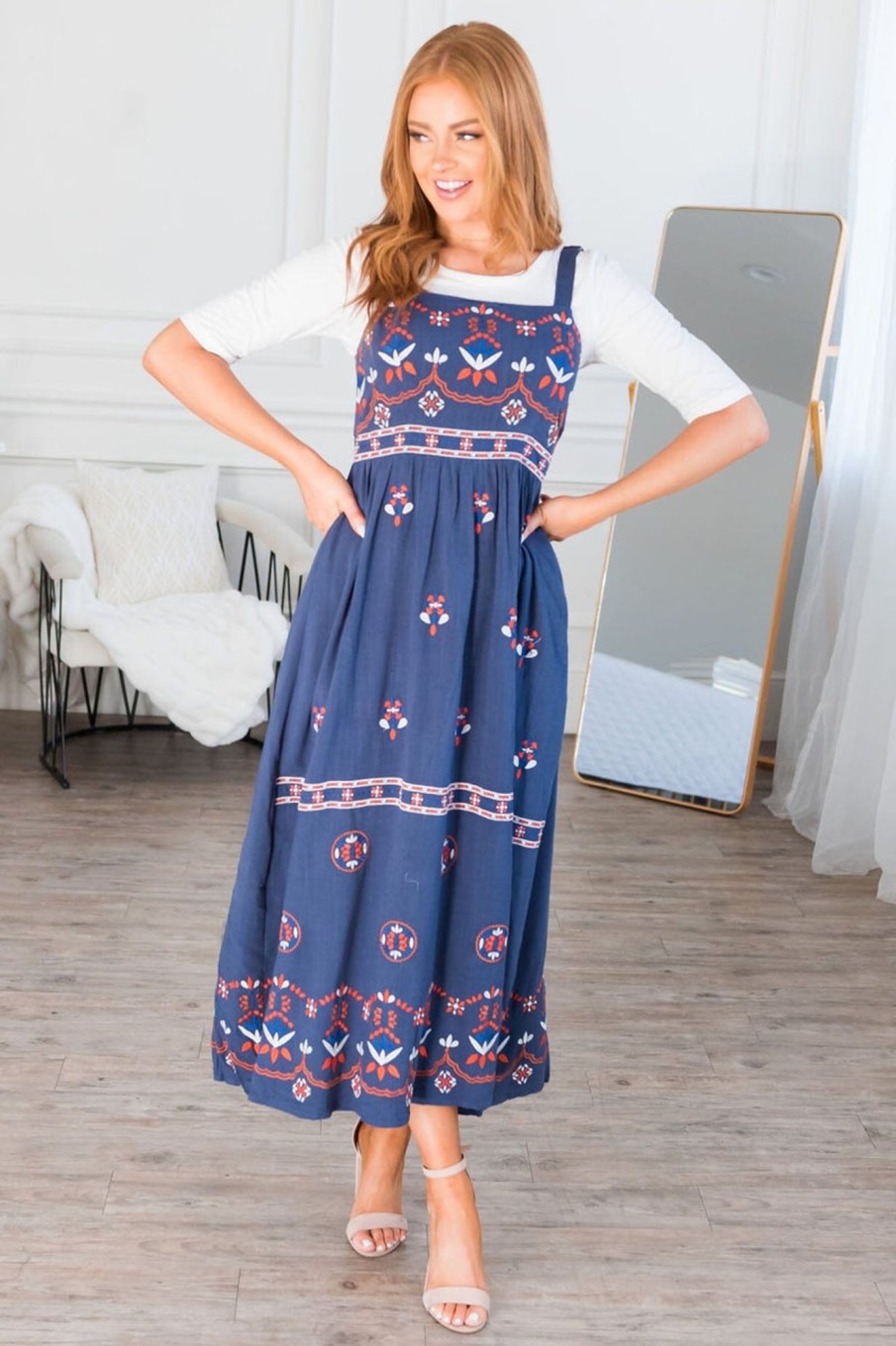 Dresses NeeSee's Dresses | The Sedona Navy Embroidery